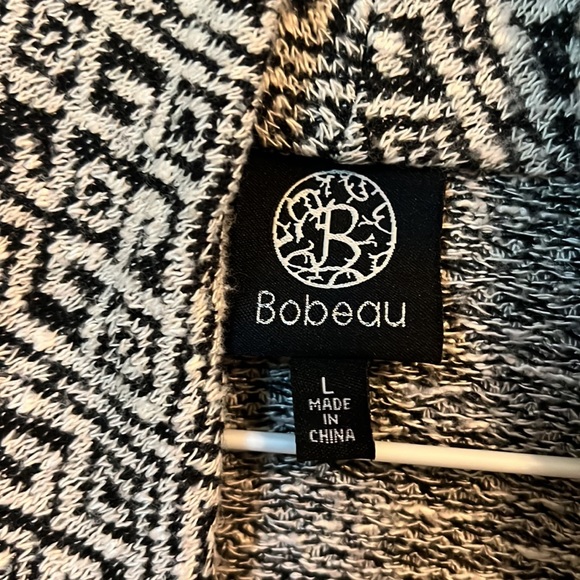 Boutique Style Cardigan Sweater - Picture 4 of 4